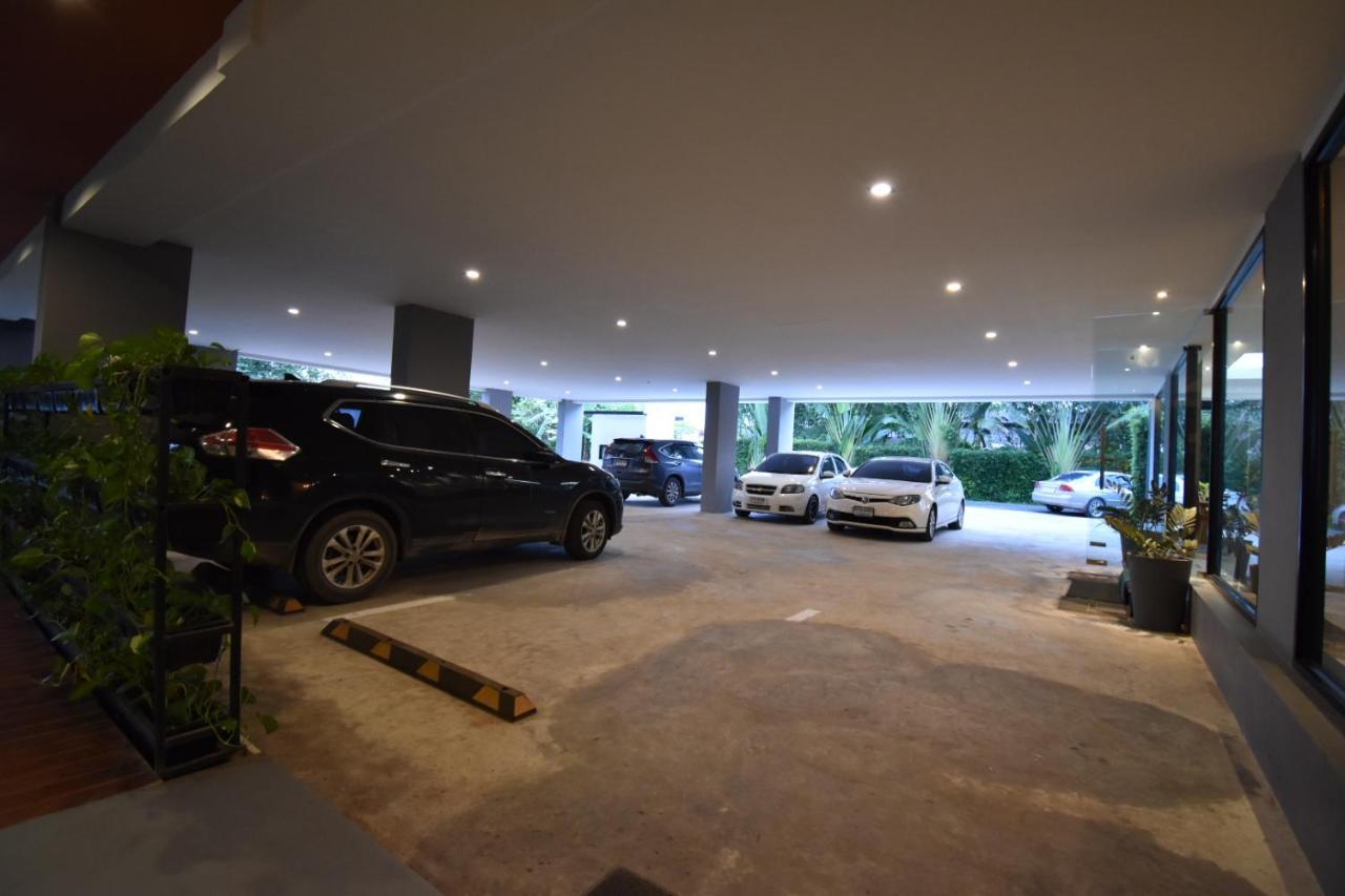 B Boutique Residence Surat Thani Exterior foto